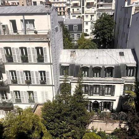 Rare ! 4br Penthouse With Terraces, Up To 7p, Near Champs-elysees Apartment