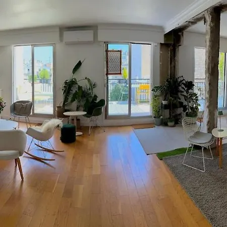 Rare ! 4br Penthouse With Terraces, Up To 7p, Near Champs-elysees Apartment