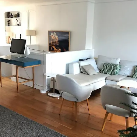Rare ! 4br Penthouse With Terraces, Up To 7p, Near Champs-elysees Apartment *